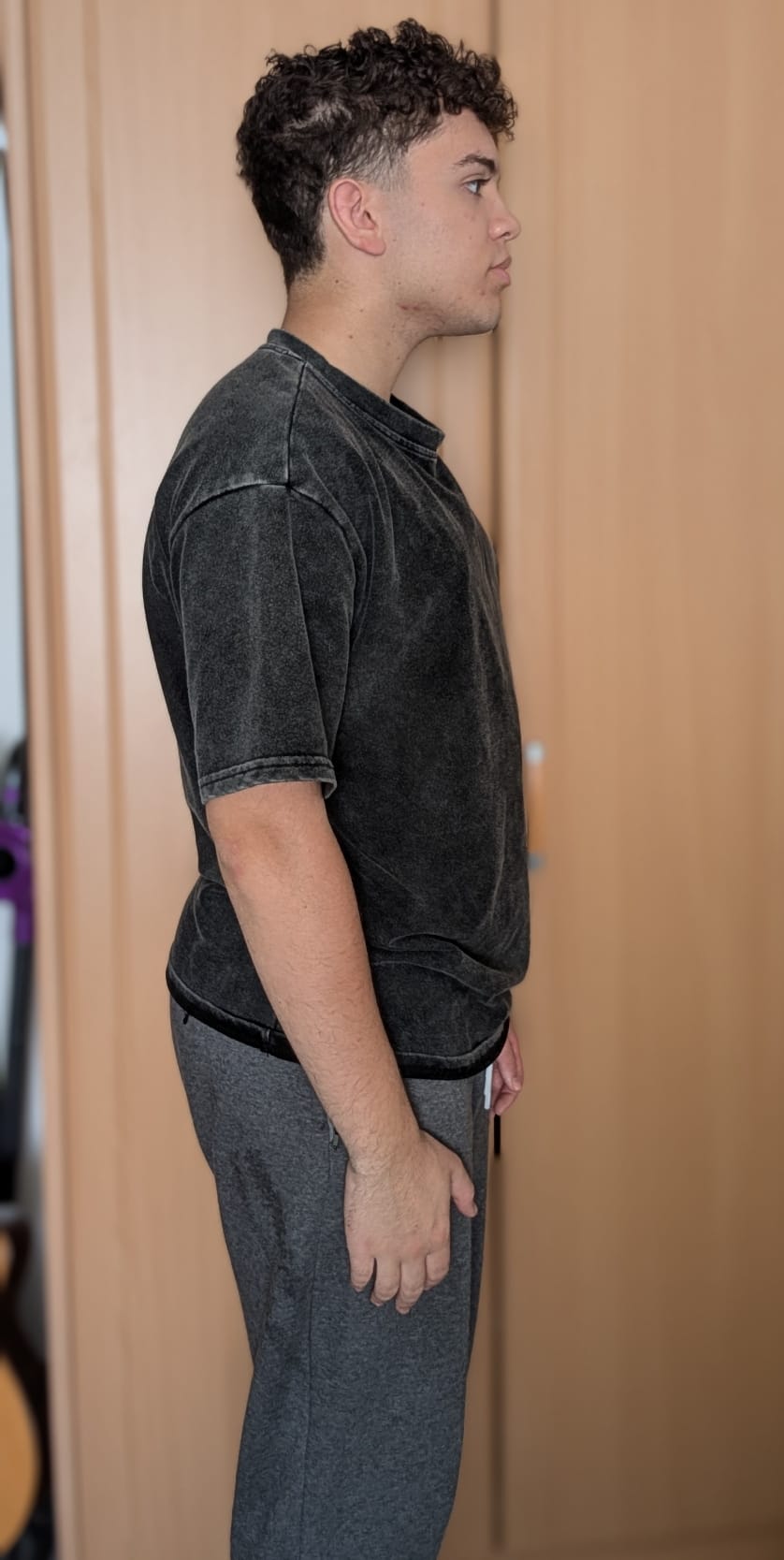 Ganzkörper, seitliches Profil